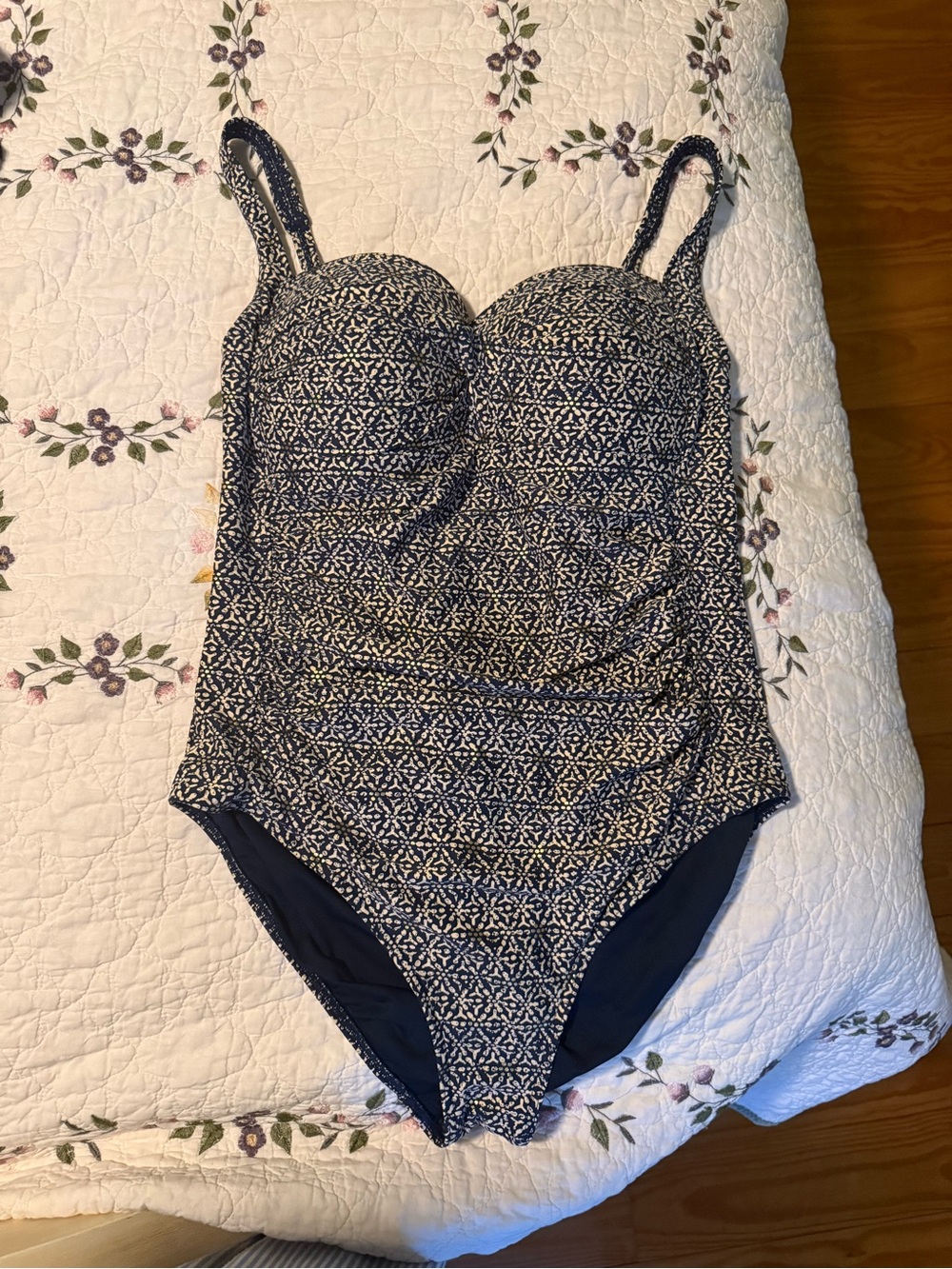 Navy Geometric One-Piece Swimsuit with Molded Cups